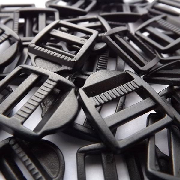 15mm Black Plastic Ladderlock Reliable & Secure Buckles