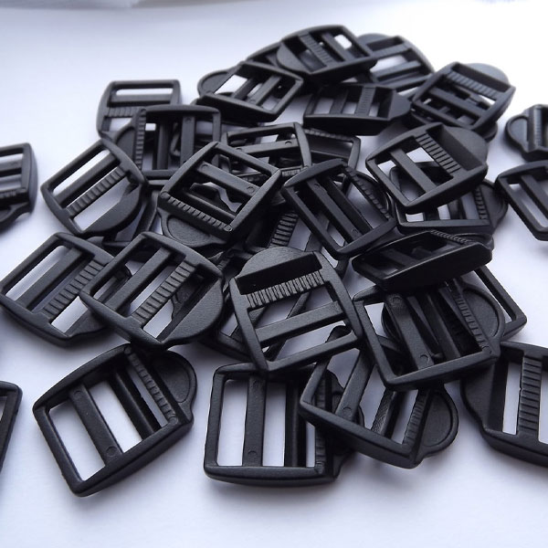 15mm Black Plastic Ladderlock Reliable & Secure Buckles