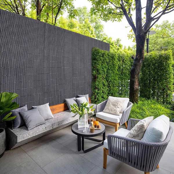 Durable PVC Outdoor Privacy Screen Roll for Gardens