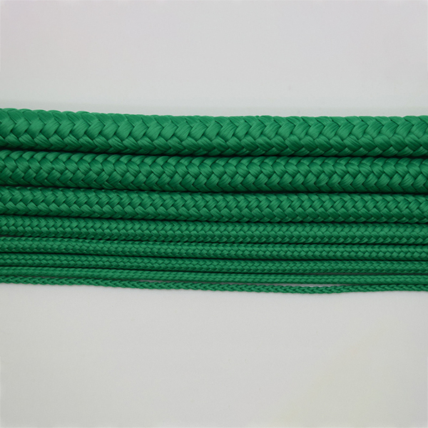 Polypropylene Agriculture Tarpaulins For Marine Use, Crafted From Eco-Friendly Green Rope